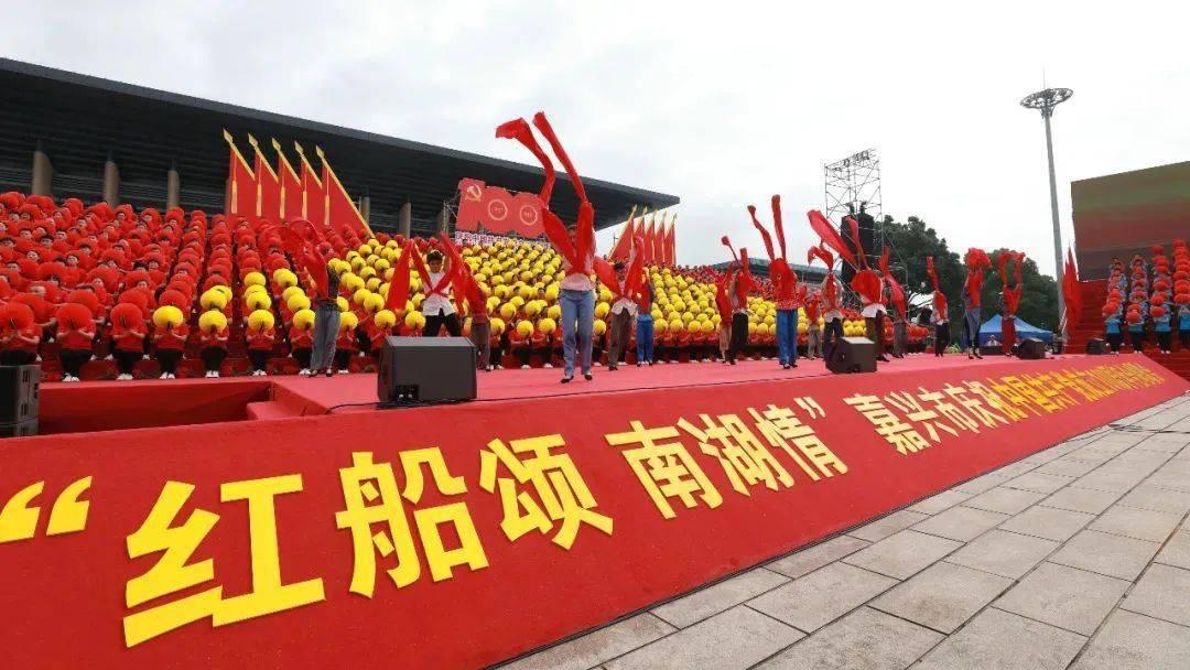【我向两会提个问】建议做好青少年的心理健康教育